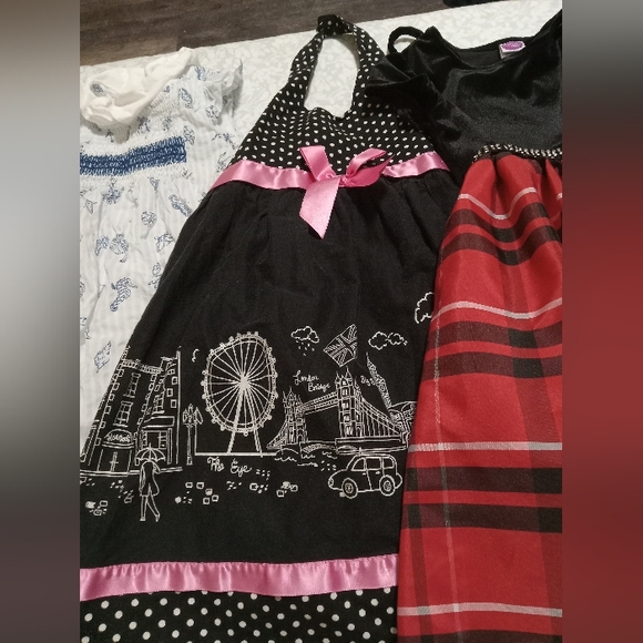 Misc 4t 5t girls dresses *3 items* - Picture 2 of 3